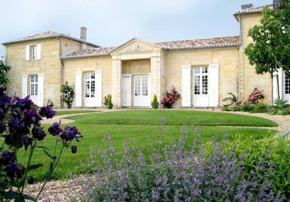 Bed and Breakfast Chateau Belles Graves Pomérols Exterior foto